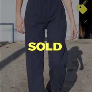 SOLD✅ brandy melville navy rosa striped sweatpants